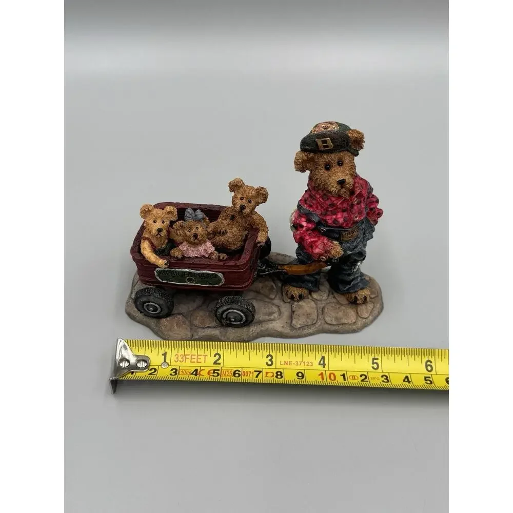 Boyds Bears Huck w/ Mandy Zoe Zack Rollin Along Wagon Figurine 227727